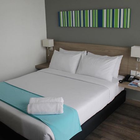Singgah Kertih Hotel Kerteh Bagian luar foto