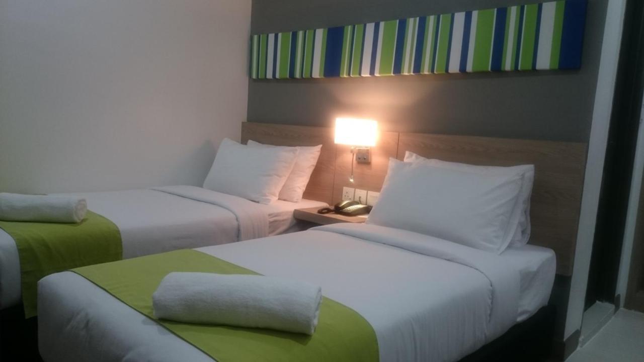 Singgah Kertih Hotel Kerteh Bagian luar foto