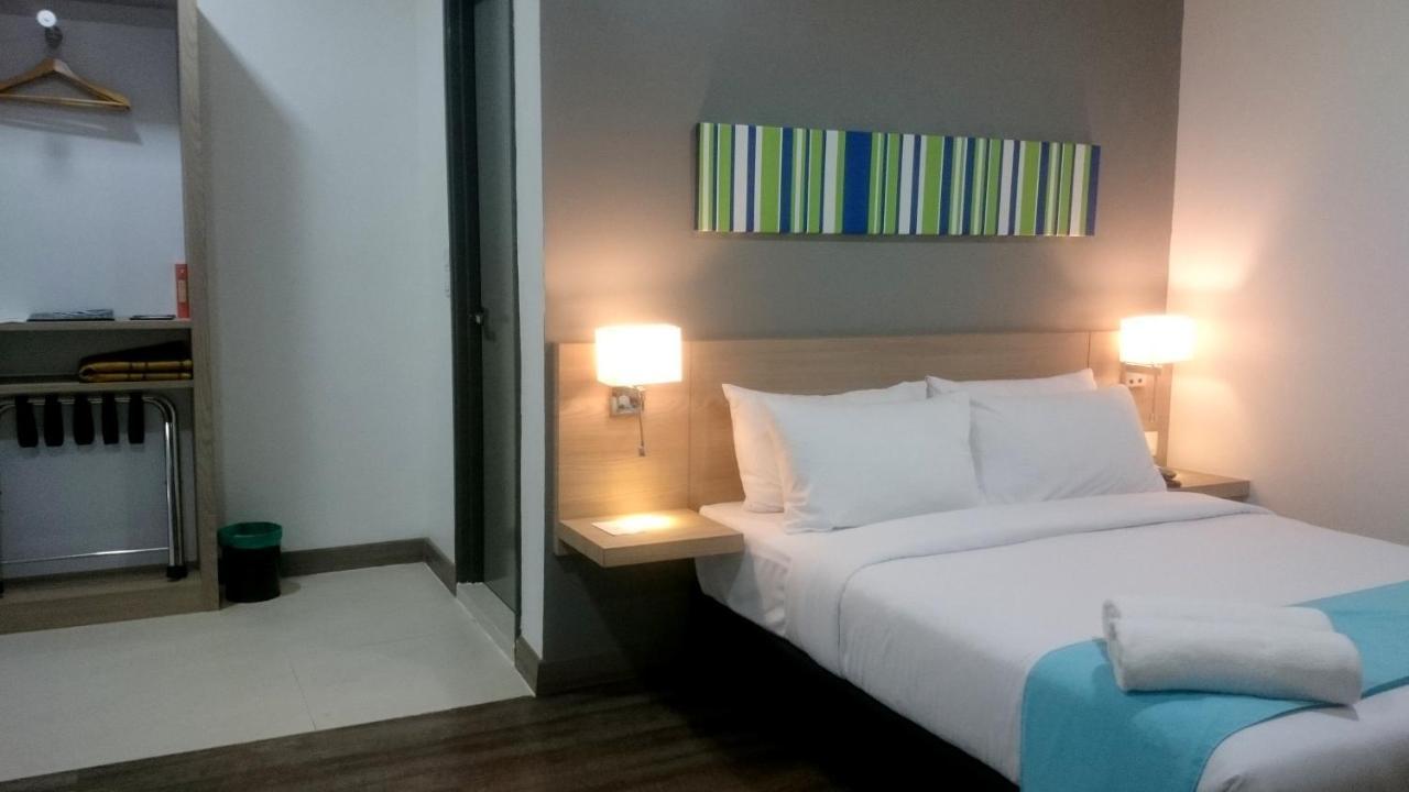 Singgah Kertih Hotel Kerteh Bagian luar foto